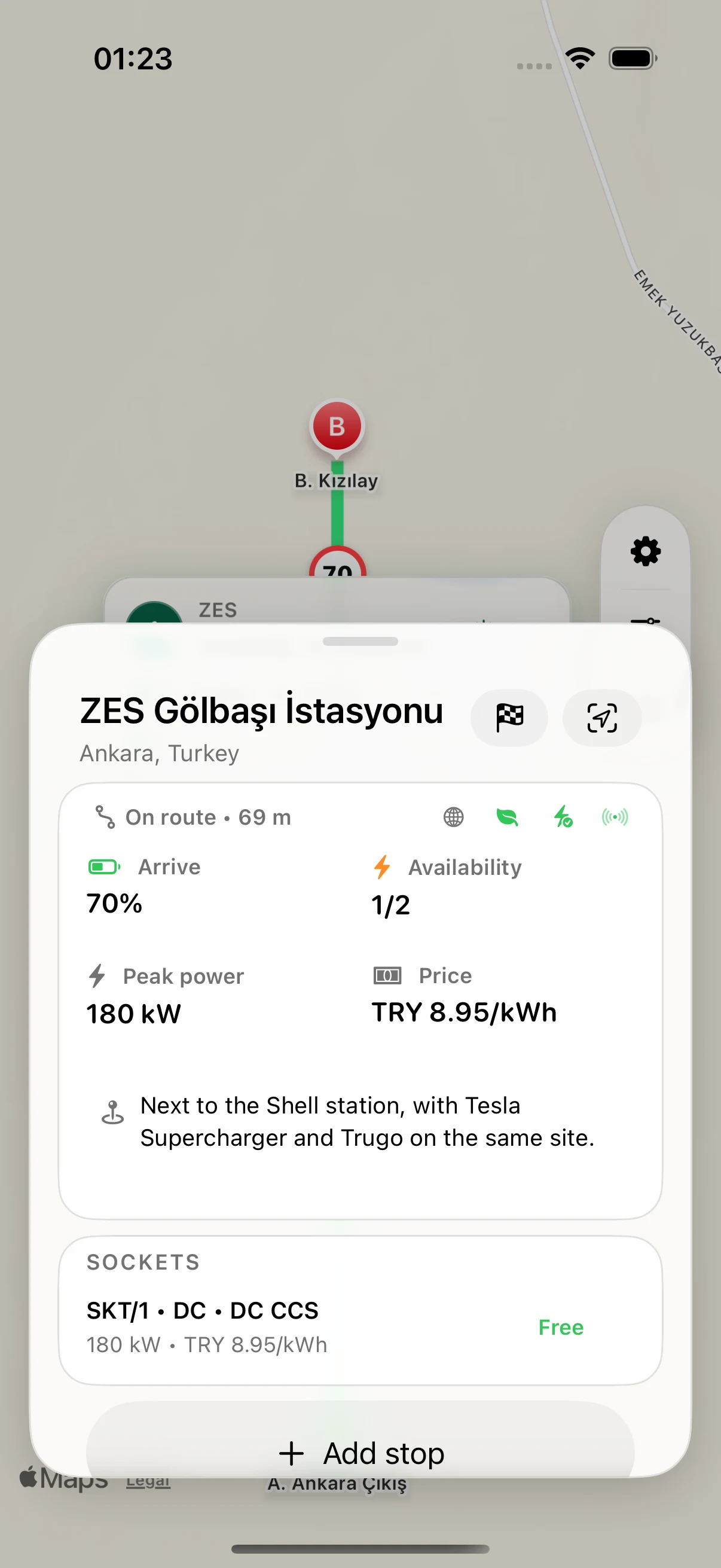 Charging-station detail with availability, maximum power, price, and connector information